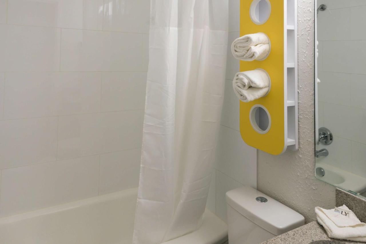Motel 6-Fort St. John, Bc Екстер'єр фото